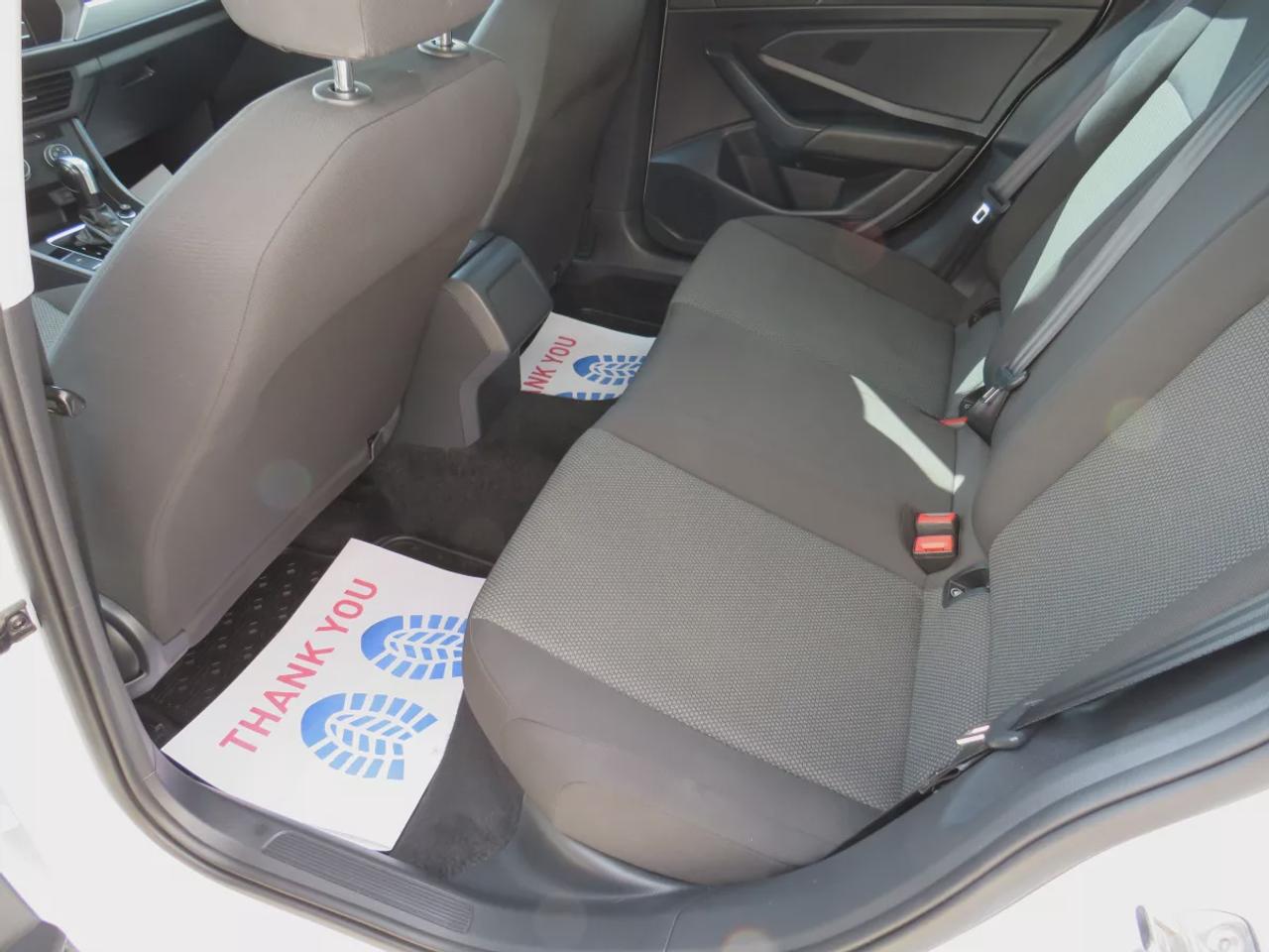 2020 Volkswagen Jetta Comfortline  | Clean Title | No Accidents | Safety Certified | Alloy Rims | Heated Seats | Reverse Camera | Digital Touchscreen | Eco Mode | Custom Jetta Rubber Floor Mats | Cruise Control | Bluetooth Photo