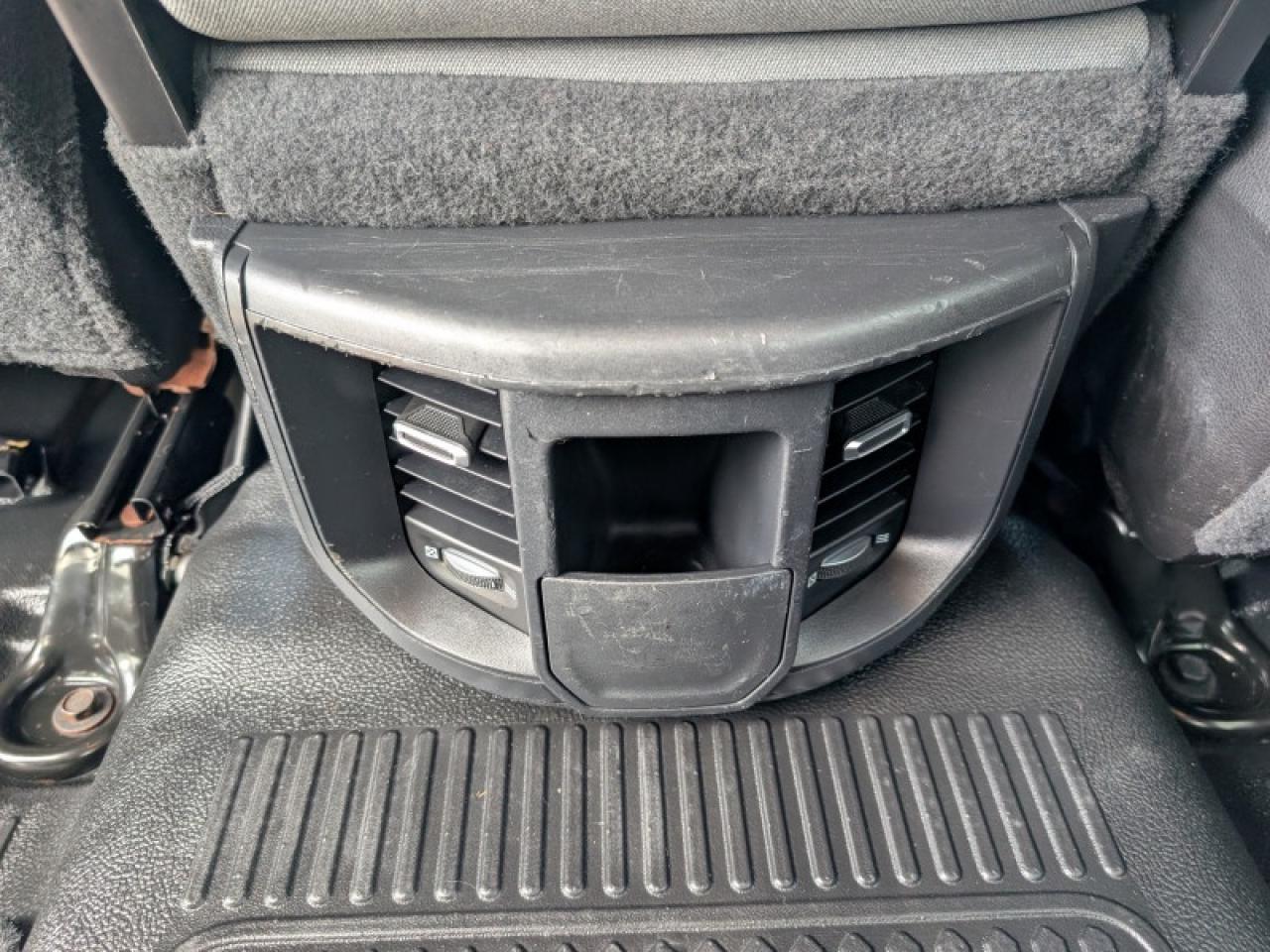 2020 RAM 3500 Big Horn  **18 SERVICE RECORDS - 6.4L HEMI** Photo