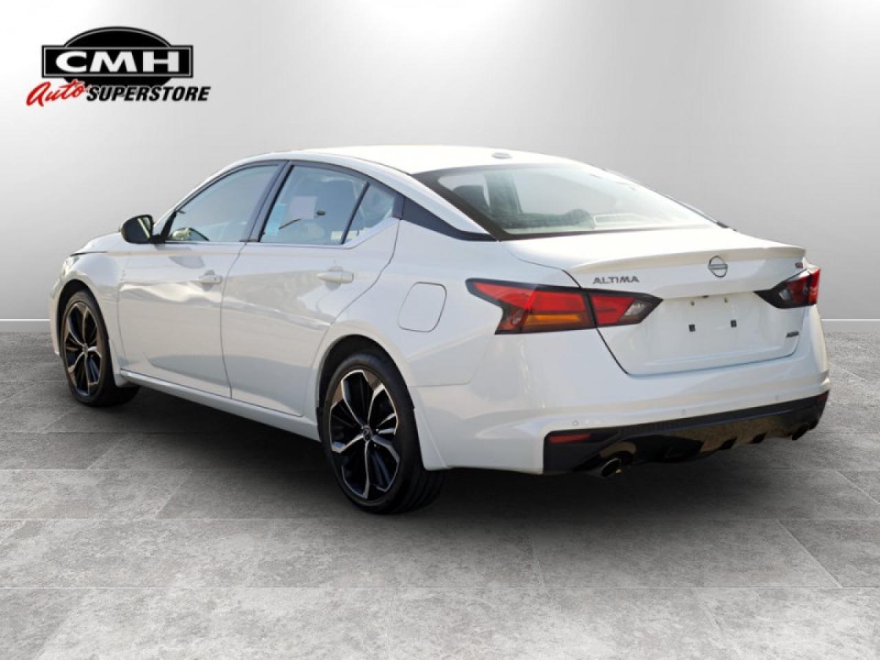 2023 Nissan Altima SR  **AWD - HTD SW - ADAP CC** Photo