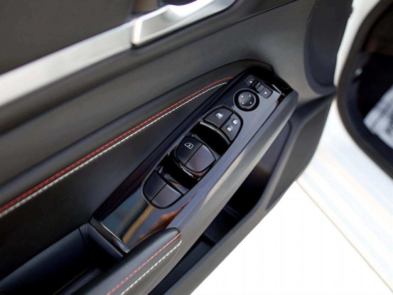 2023 Nissan Altima SR  **AWD - HTD SW - ADAP CC** Photo