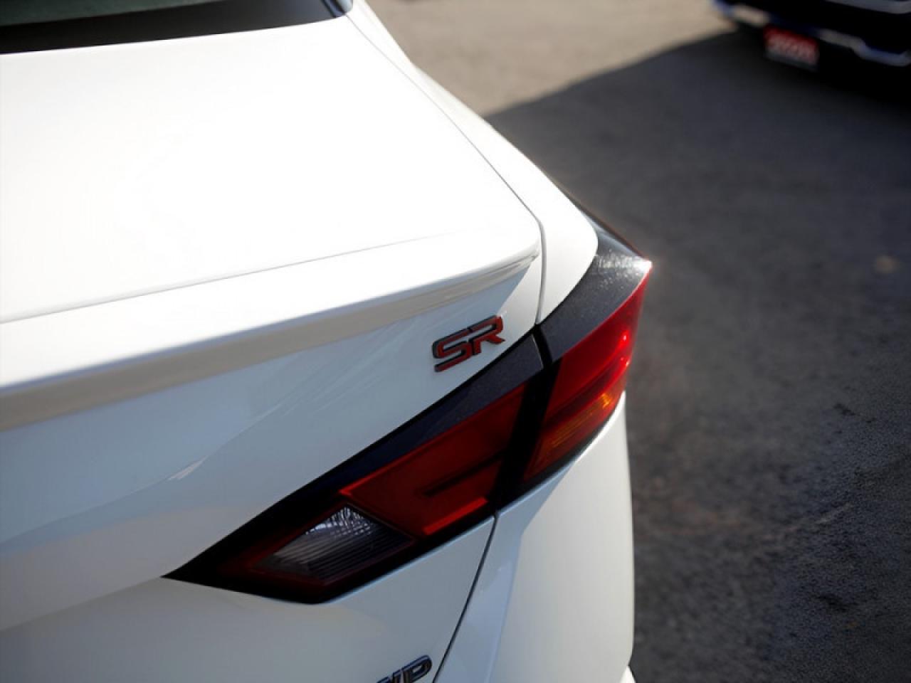 2023 Nissan Altima SR  **AWD - HTD SW - ADAP CC** Photo