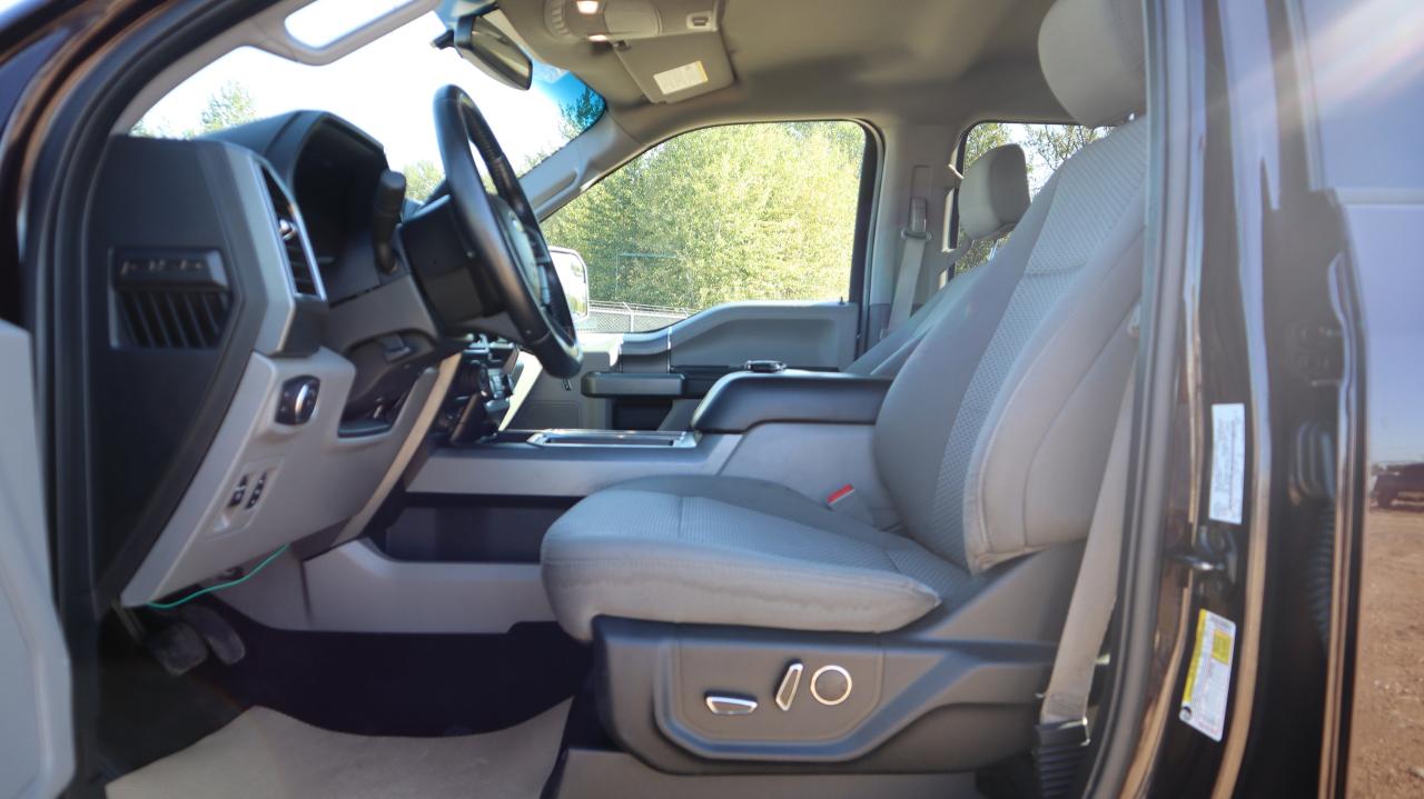 2018 Ford F-150 XLT Photo5