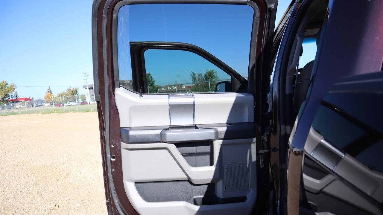 2018 Ford F-150 XLT Photo5