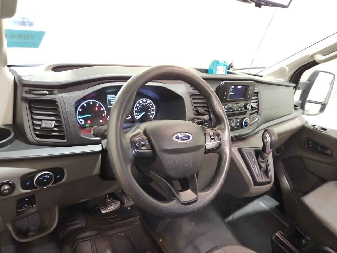 2021 Ford Transit Cargo Van BASE Photo5