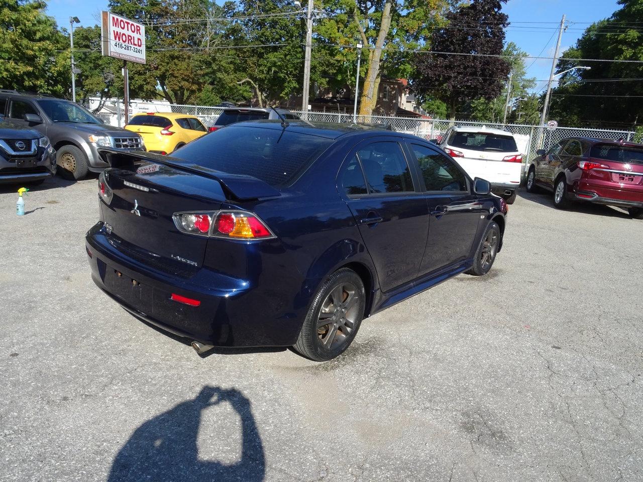 2014 Mitsubishi Lancer SE - Photo #6