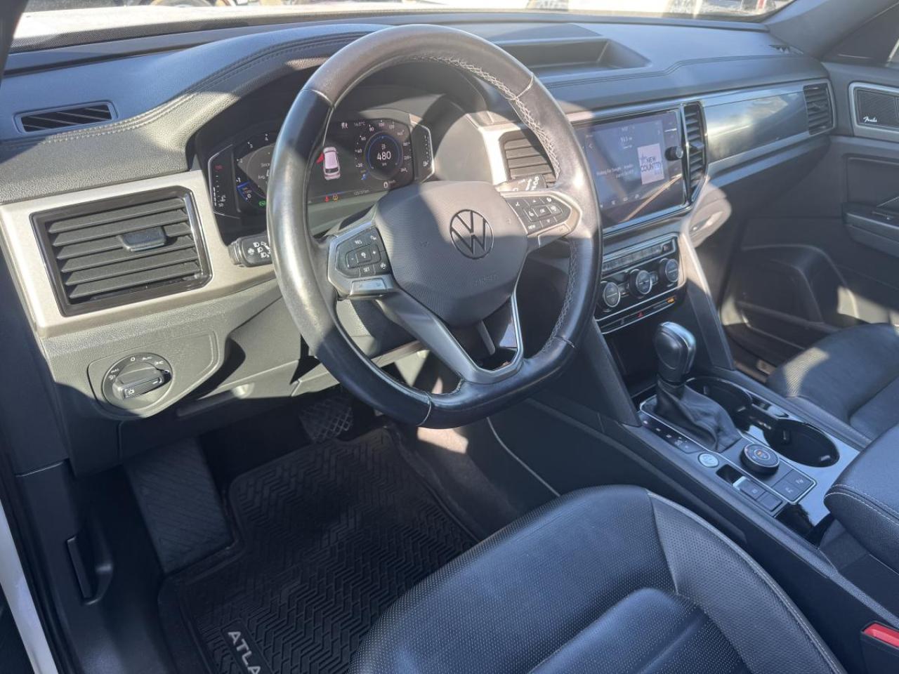 2020 Volkswagen Atlas Cross Sport Execline 3.6 FSI 4MOTION Photo