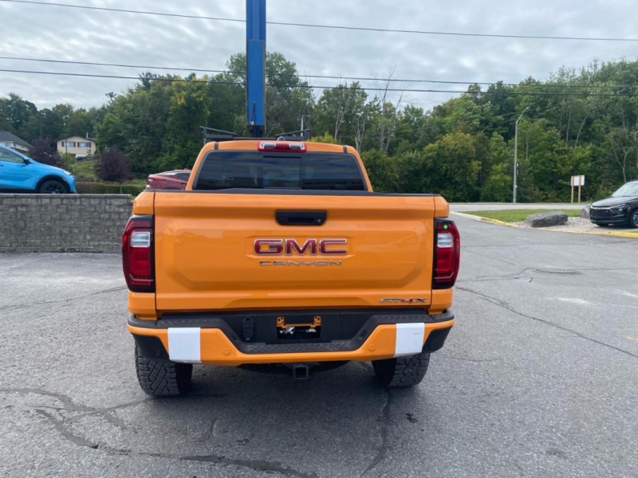 2026 GMC Canyon AT4X  - Leather Seats Photo