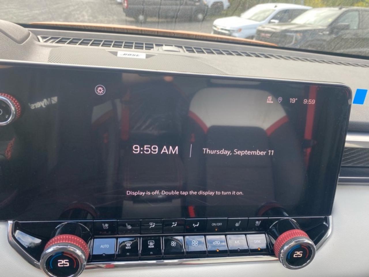 2026 GMC Canyon AT4X  - Leather Seats Photo