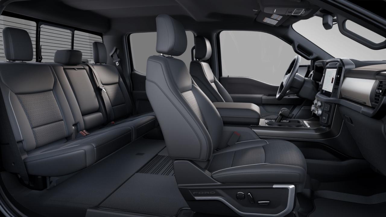 2025 Ford F-150 Lariat Photo