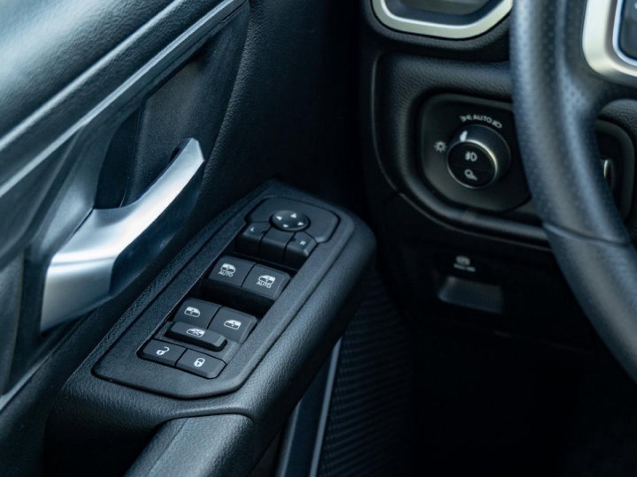 2025 RAM 1500 TRADESMAN Photo