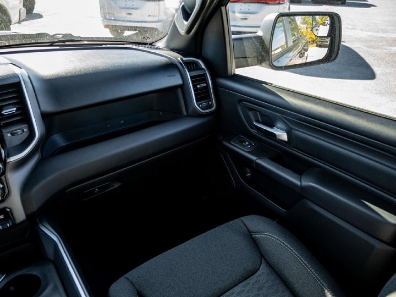 2025 RAM 1500 TRADESMAN Photo