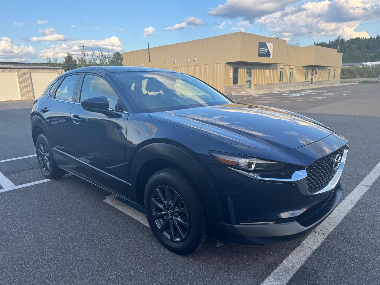 2022 Mazda CX-30 GX AWD - Photo #3