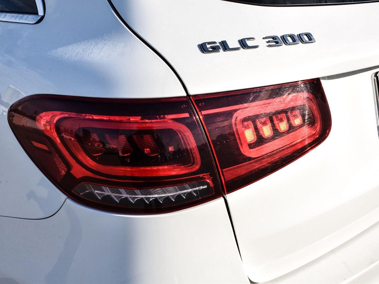 2022 Mercedes-Benz GLC GLC 300 4MATIC SUV Photo