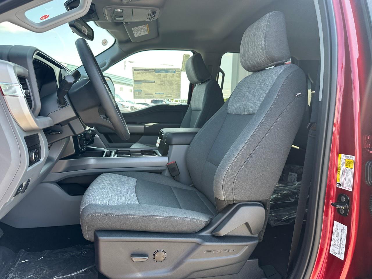 2026 Ford F-250 Super Duty SRW XLT 4WD CREW CAB 6.75' BOX Photo