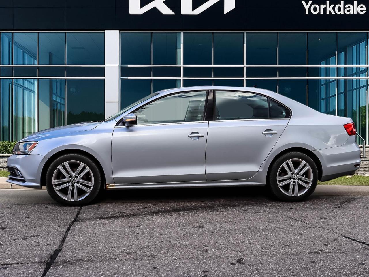 2015 Volkswagen Jetta 2.0 TDI Highline Photo4