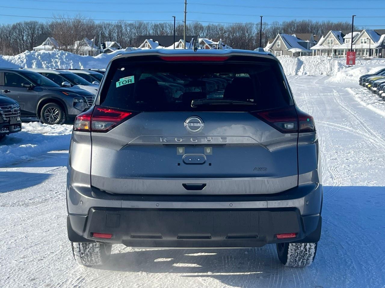 2026 Nissan Rogue AWD SV Moonroof Photo