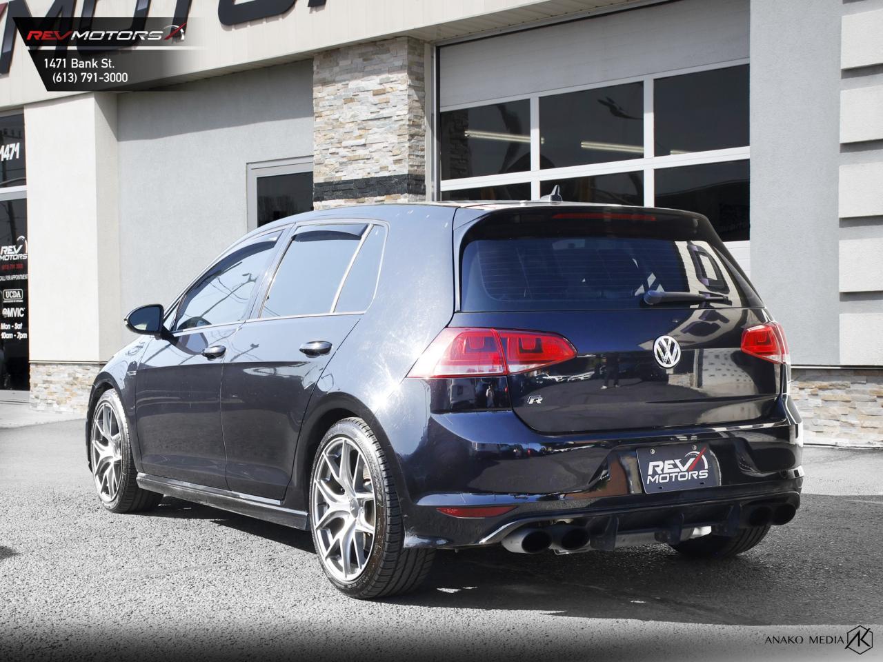 2016 Volkswagen Golf R Base Photo3