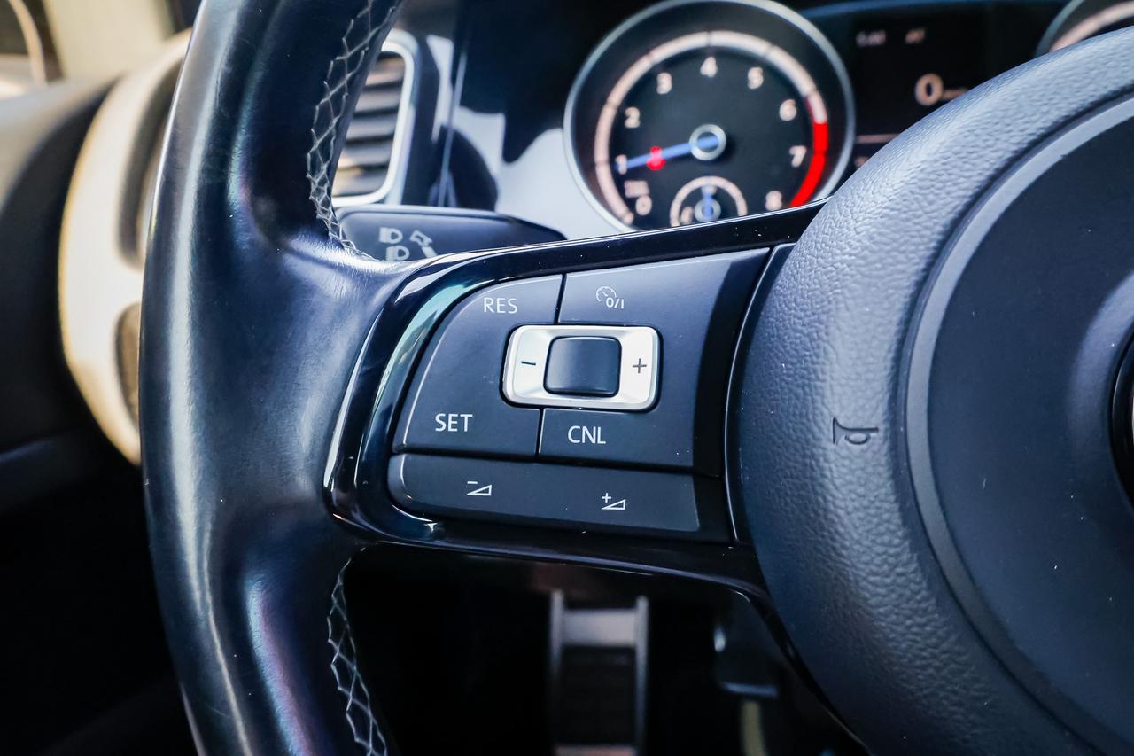 2016 Volkswagen Golf R Base Photo