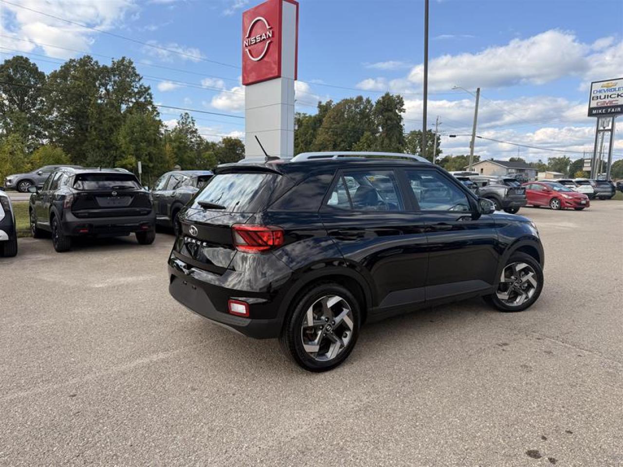 2024 Hyundai Venue Preferred IVT Photo