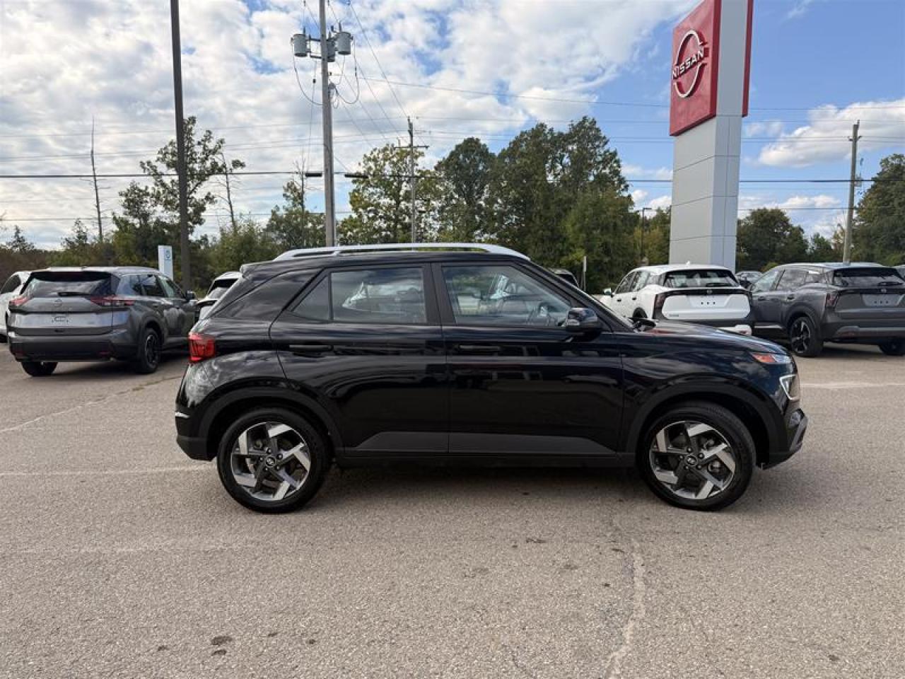 2024 Hyundai Venue Preferred IVT Photo