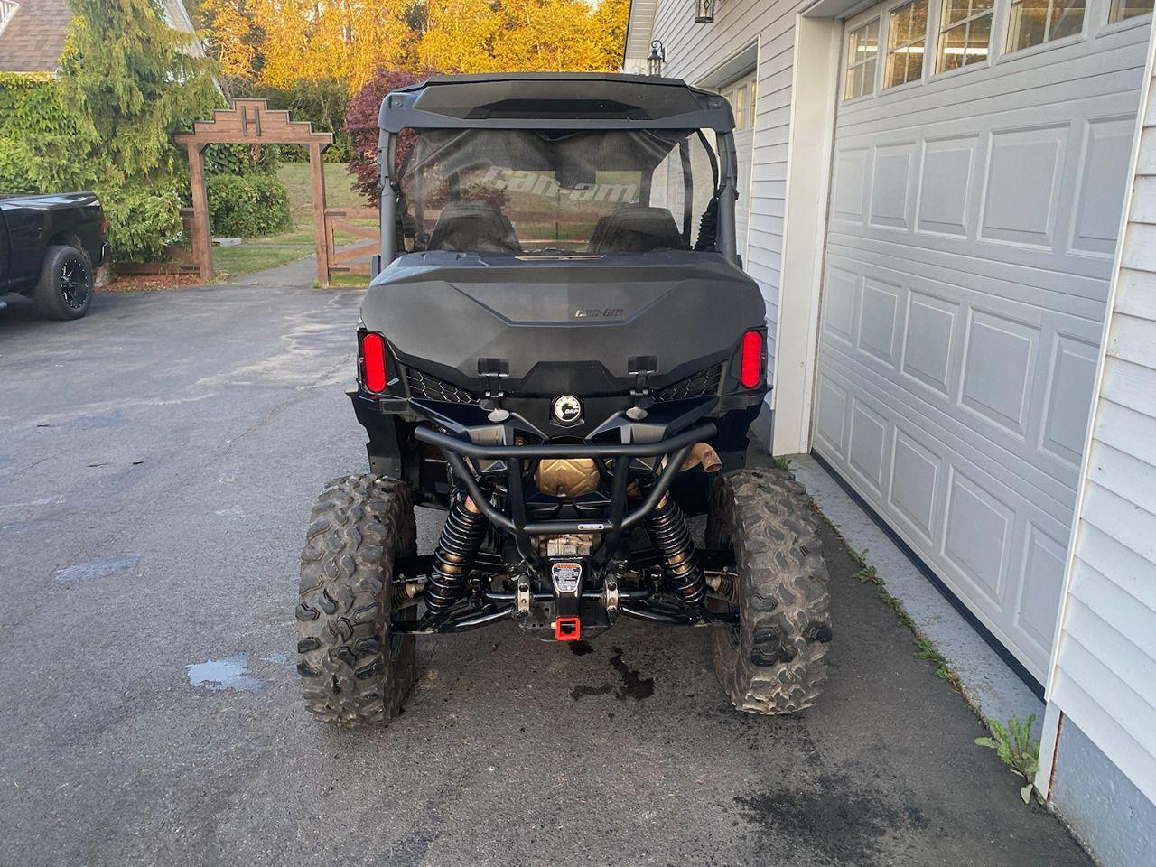 2023 Can-Am MAVERICK 1000  - Photo #5