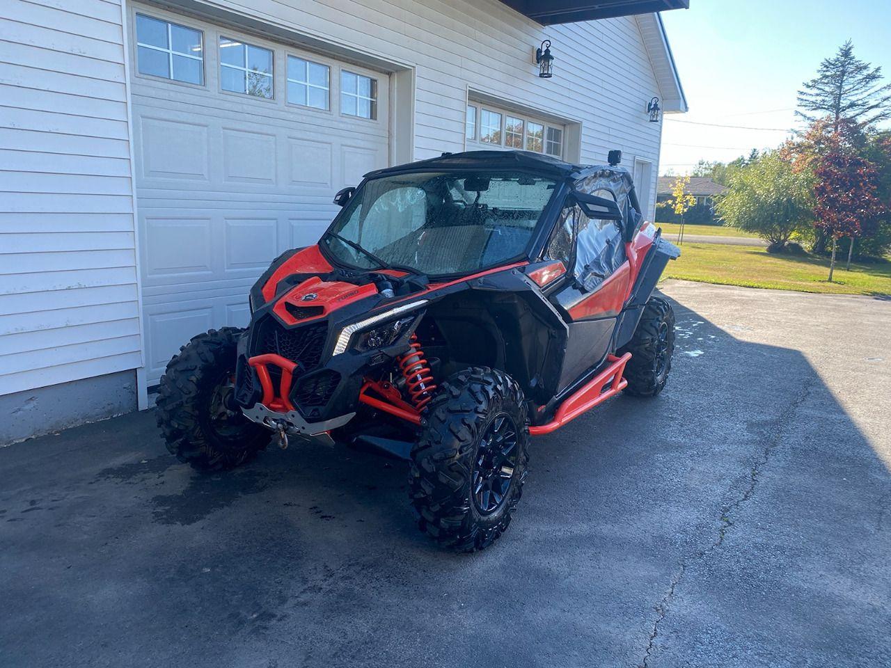 2019 Can-Am MAVERICK 1000 X3 Turbo DPS - Photo #5