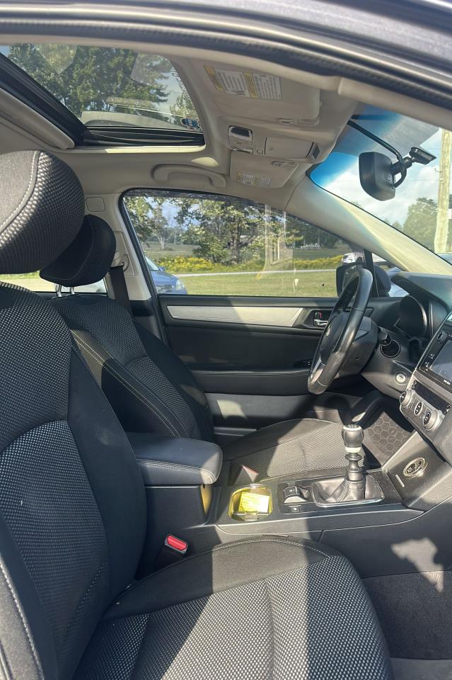 2016 Subaru Outback 2.5i w/Touring Pkg Photo2
