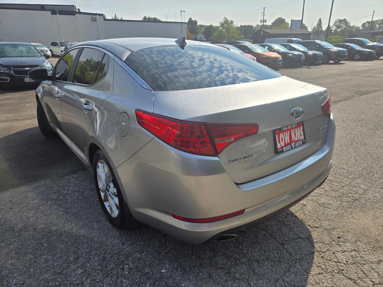 2013 Kia Optima EX Photo2