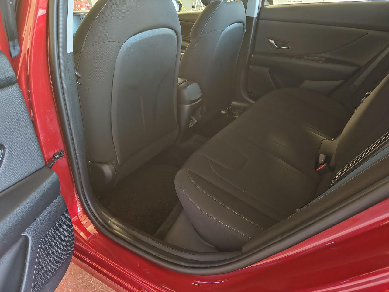 2024 Hyundai Elantra Preferred Photo0