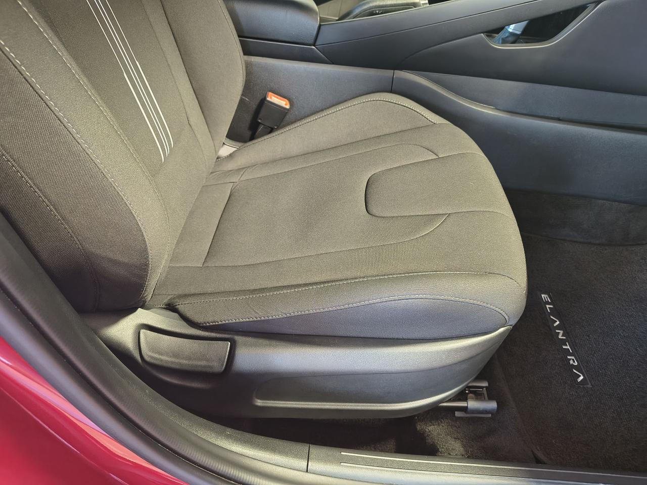 2024 Hyundai Elantra Preferred Photo0