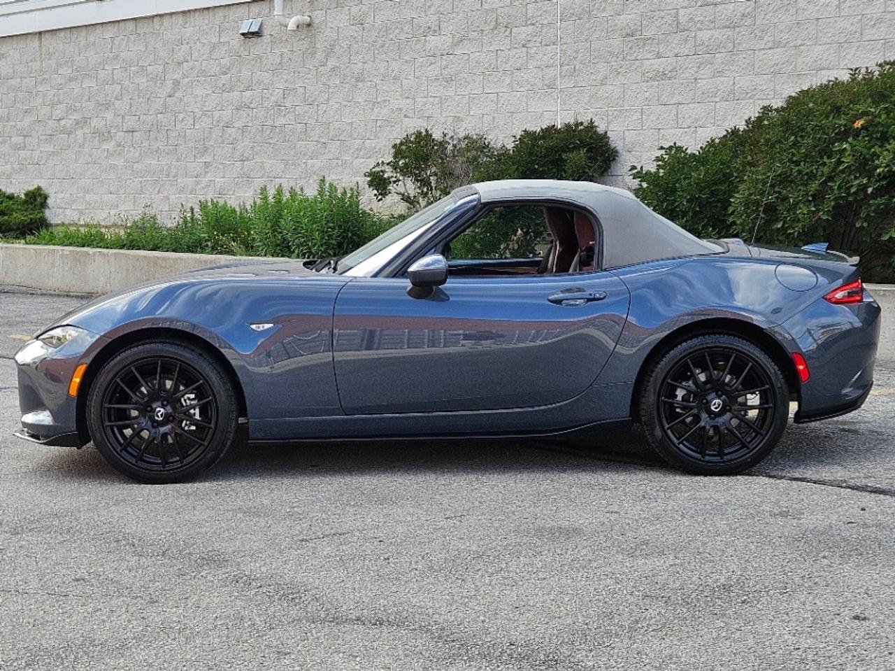 2021 Mazda Miata MX-5 GT-6 SPEED-RED LEATHER-NAVIGATION Photo