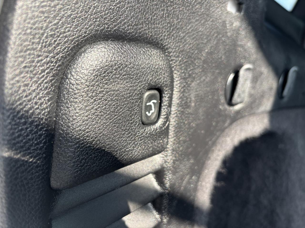 12940400
