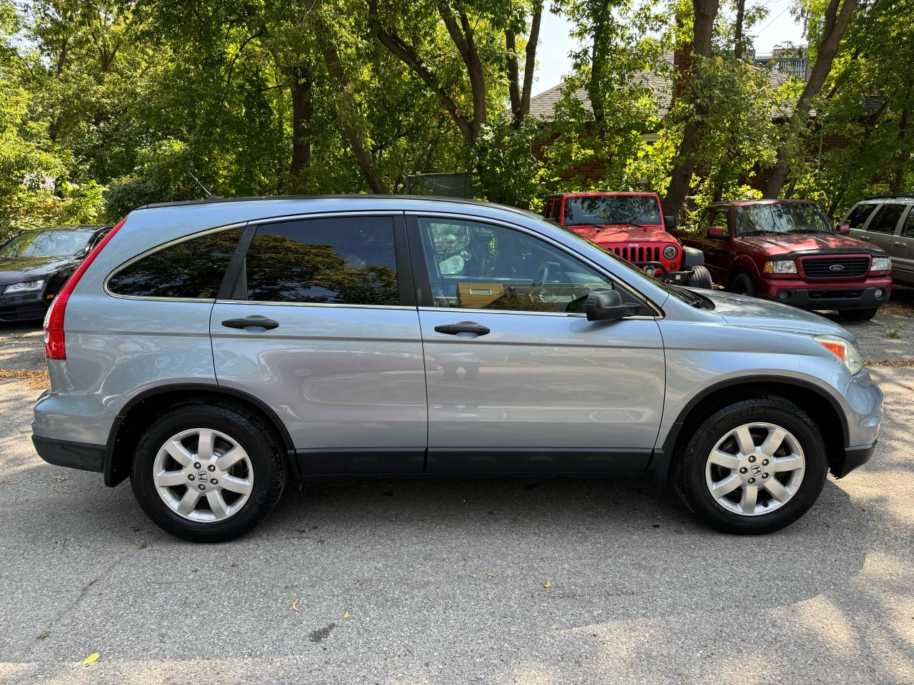 2010 Honda CR-V LX - Photo #6