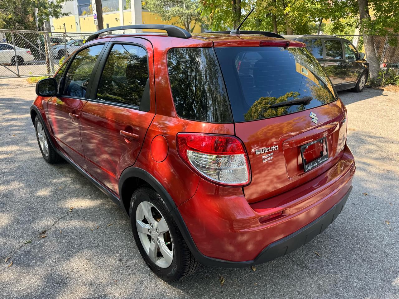 2011 Suzuki SX4 JX - AWD - Photo #17