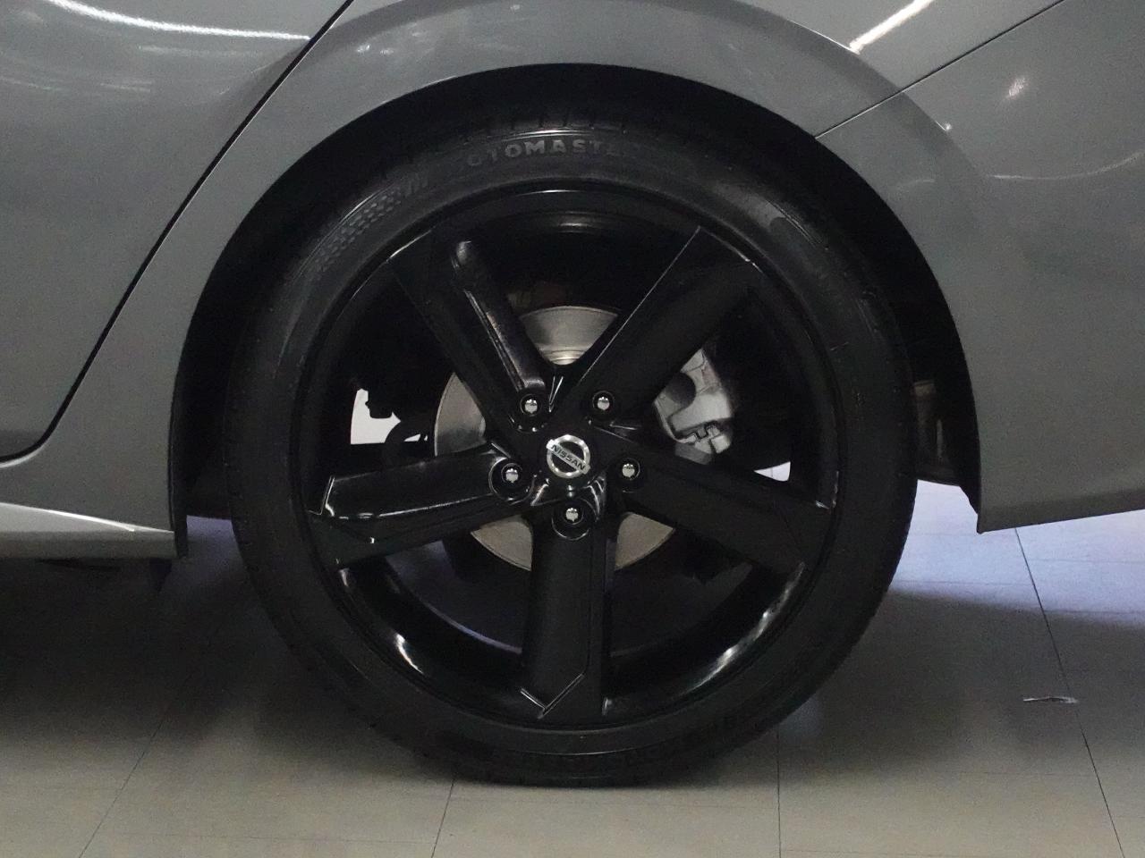 2022 Nissan Sentra SR | Leather | Sunroof | BSM | 360Cam | CarPlay