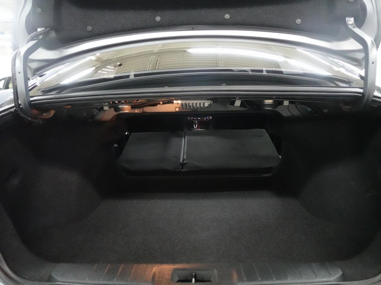 2022 Nissan Sentra SR | Leather | Sunroof | BSM | 360Cam | CarPlay