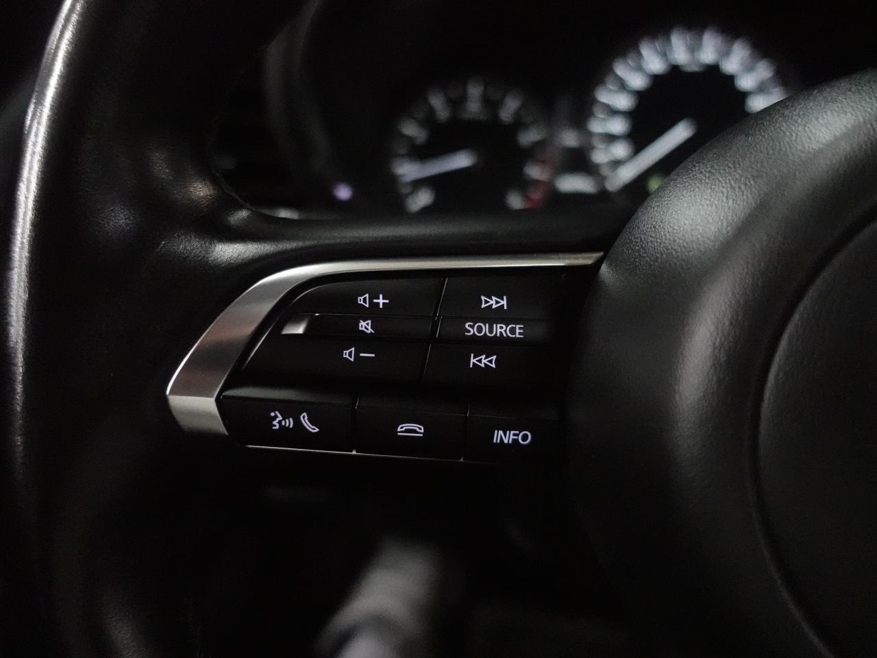 2024 Mazda MAZDA3 GS | Leather | Sunroof | ACC | BSM | CarPlay