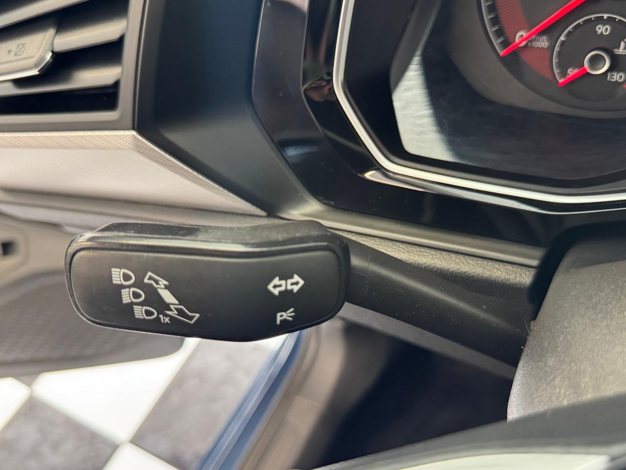 2019 Volkswagen Jetta Comfortline+New Tires+Brakes+ApplePlay+A/C - Photo #42
