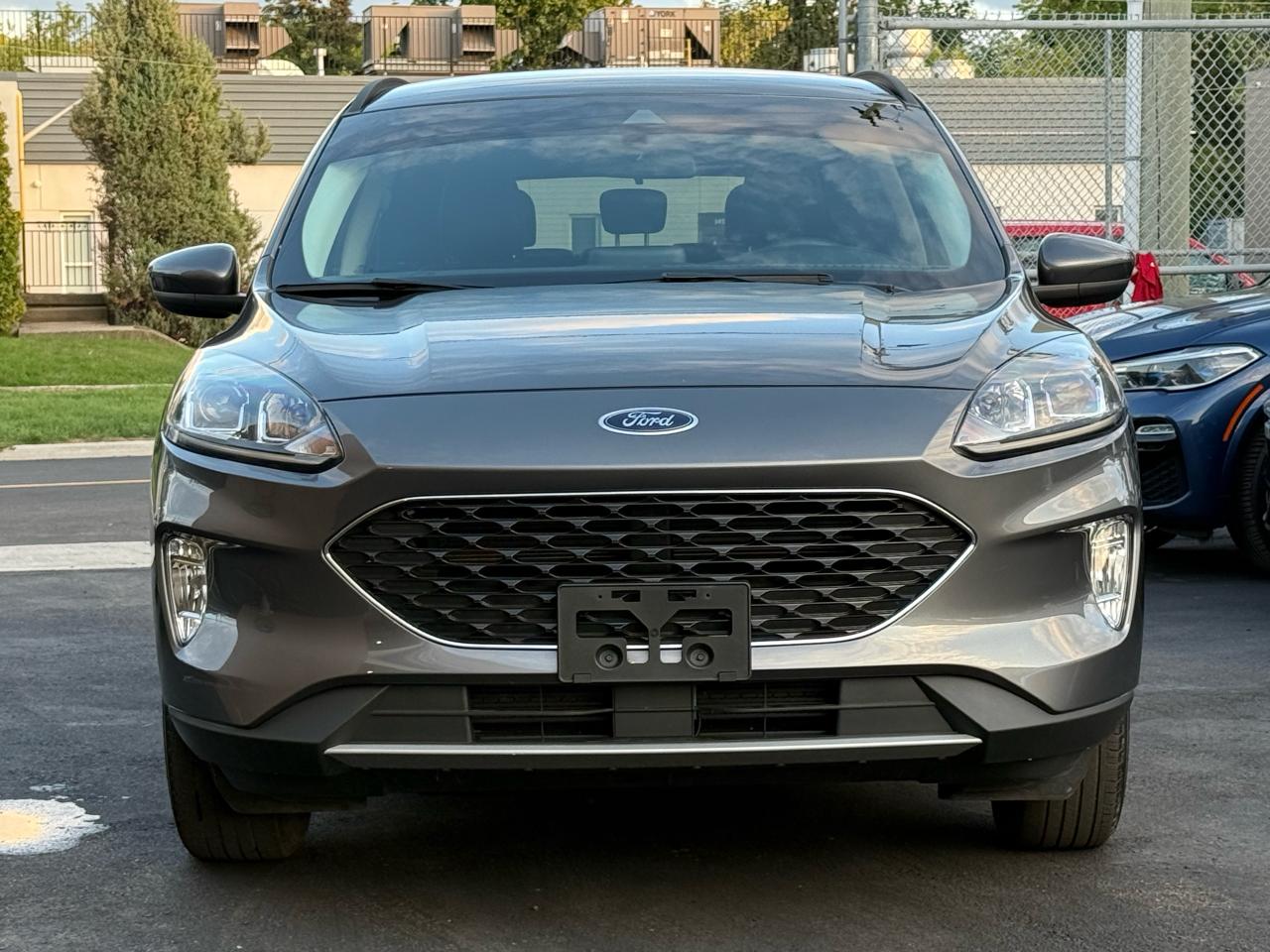2021 Ford Escape SEL Hybrid - Photo #2