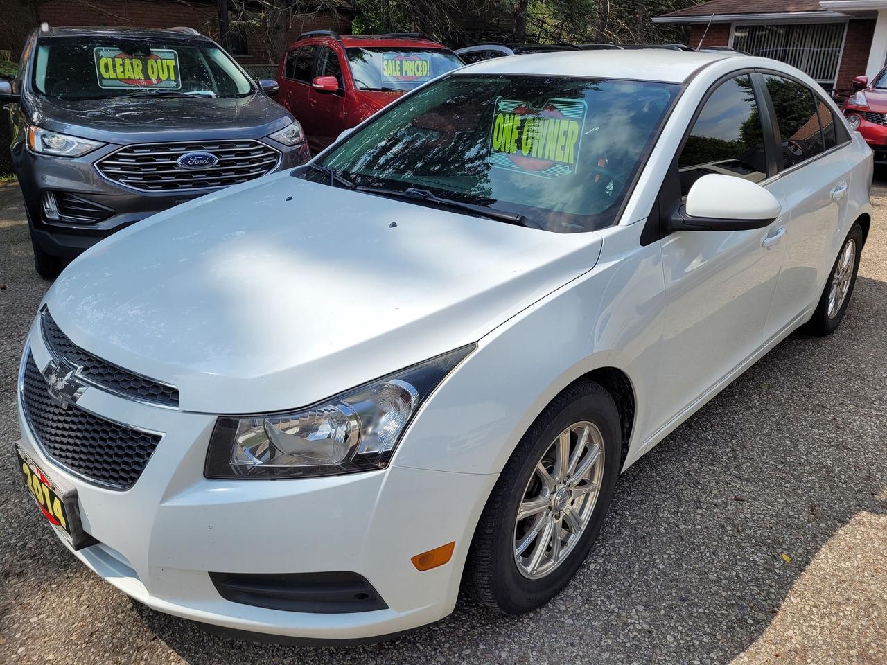 2014 Chevrolet Cruze 4dr Sdn 1LT 1-Owner Clean CarFax Finance Trades OK - Photo #1