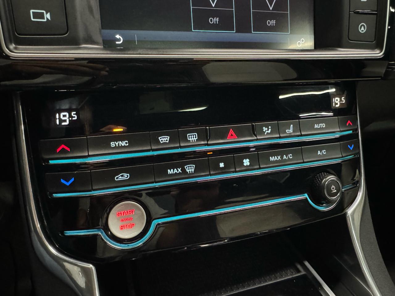 2018 Jaguar XE R-SPORT|25T|NAV|BACKUP|BSM|LKA|FCW| - Photo #19