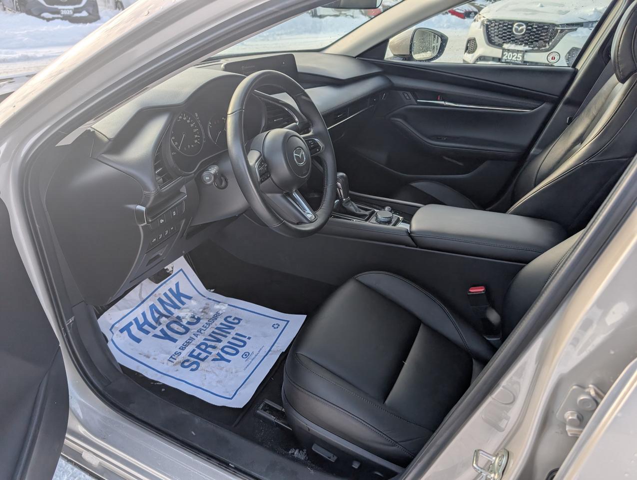 2024 Mazda MAZDA3 GS Photo