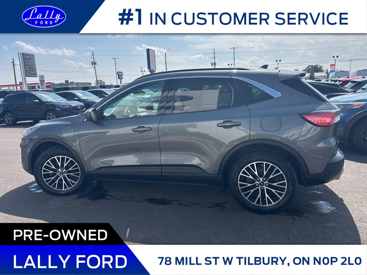 2022 Ford Escape PHEV SEL Leather, Nav, Trailer Tow! Photo