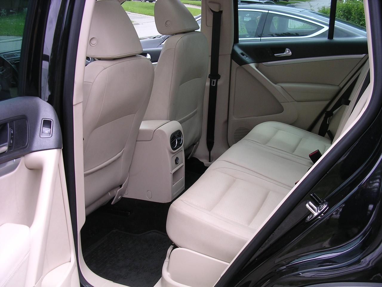 2015 Volkswagen Tiguan 4MOTION 4dr Auto Comfortline - Photo #7