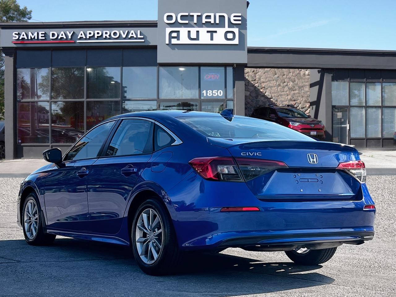 2022 Honda Civic EX Sedan CVT - Photo #4