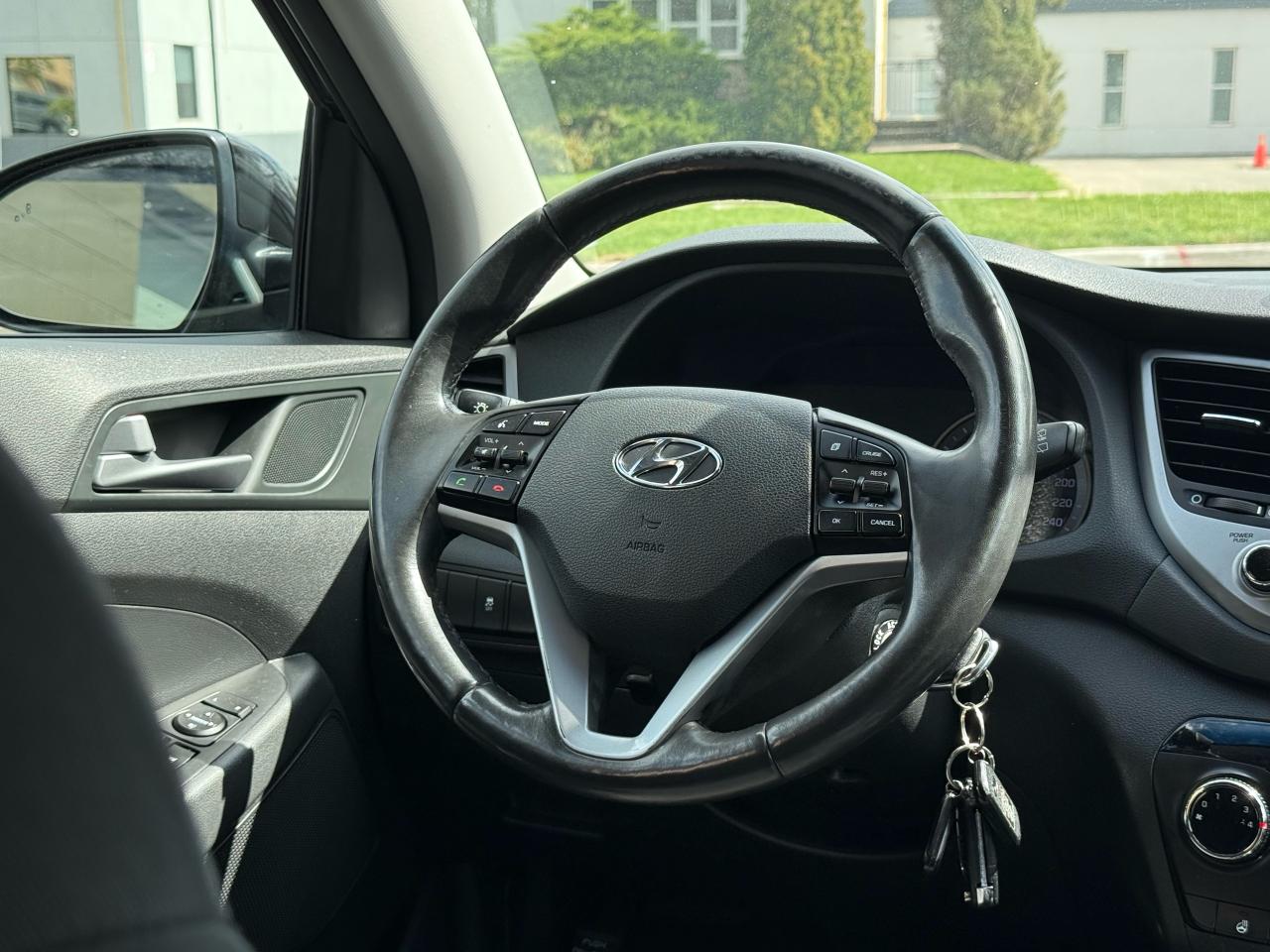 2017 Hyundai Tucson Premium - Photo #7