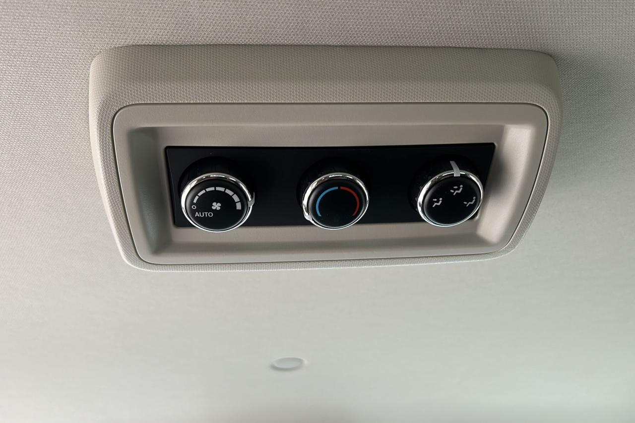 2013 Dodge Grand Caravan Crew REBUILT TITLE - Photo #12