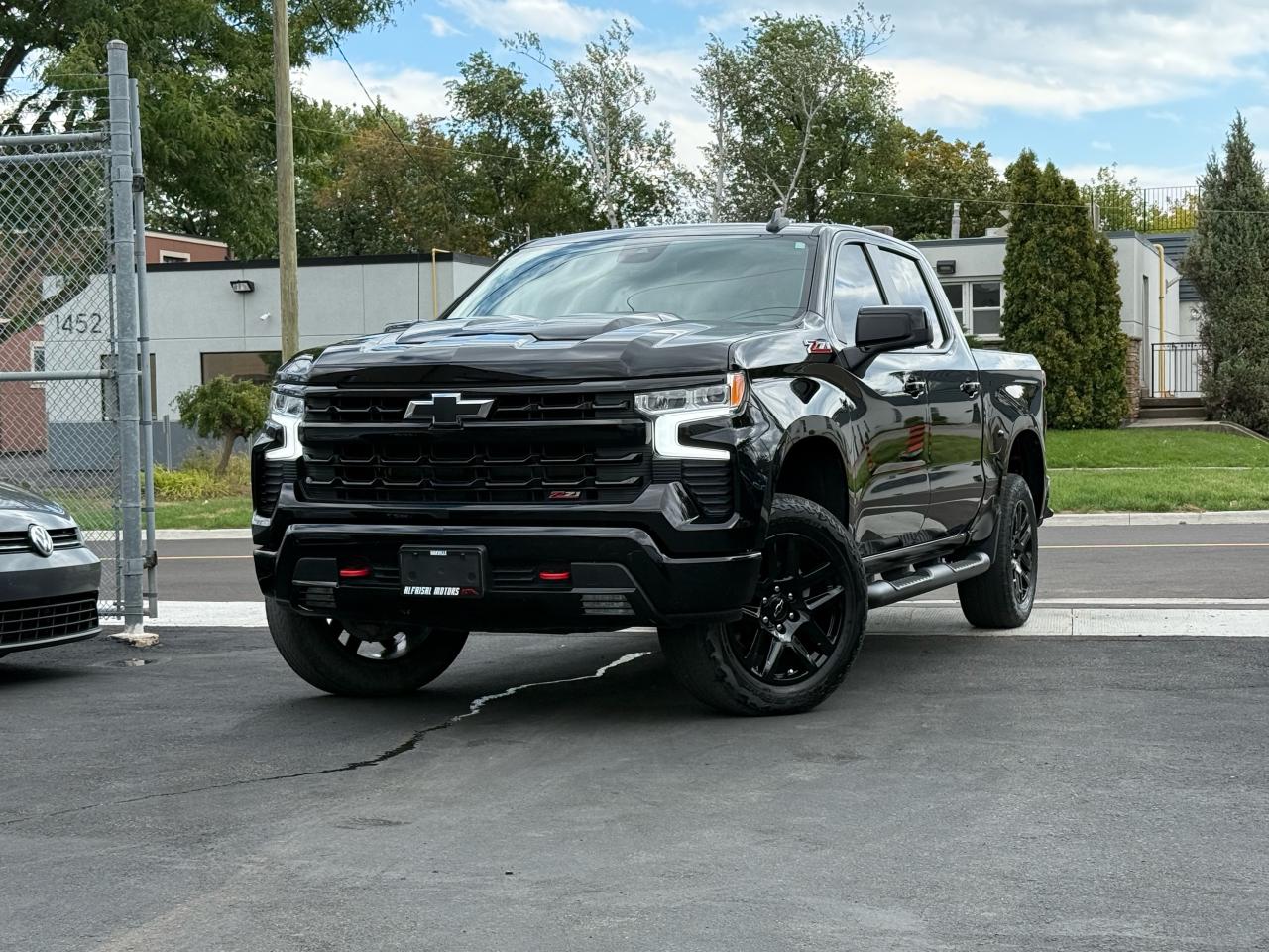 Used 2024 Chevrolet Silverado 1500 LT Trail Boss FCTRY LIFT|OFFROAD SUSPENSION| for sale in Oakville, ON