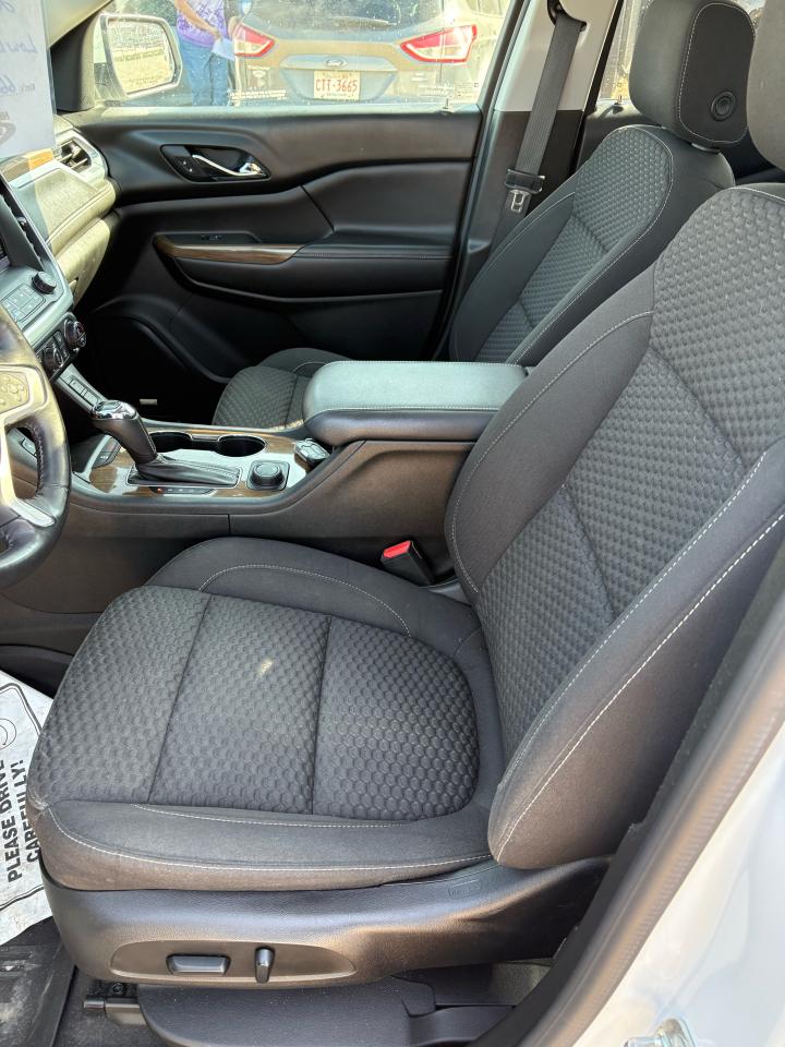 2017 GMC Acadia AWD 4dr SLE w/SLE-2 - Photo #10