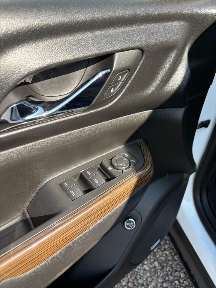 2017 GMC Acadia AWD 4dr SLE w/SLE-2 - Photo #9